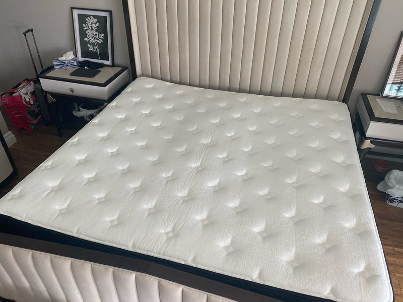 Point Edward, ON | KING | Hamuq Hybrid Memory Foam Mattress