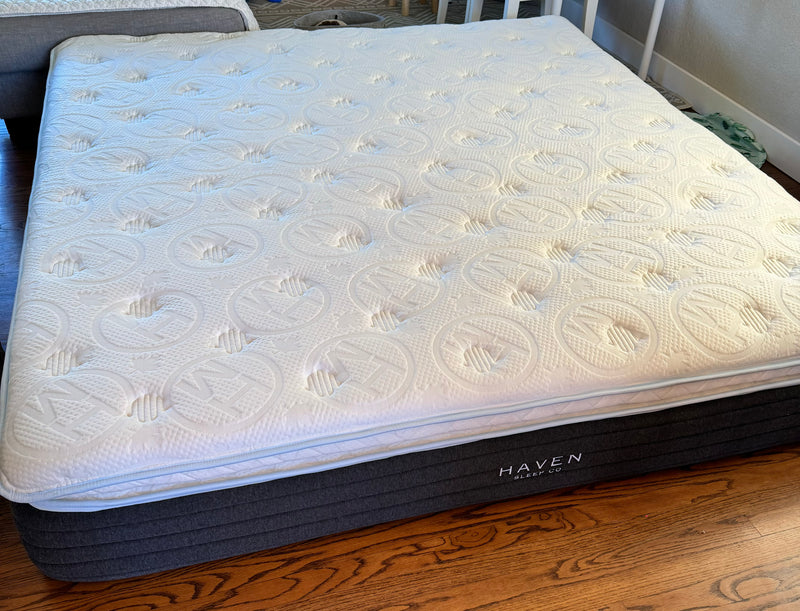 Victoria, BC | KING | Lux Pillowtop Mattress (from Haven Sleep Co.)