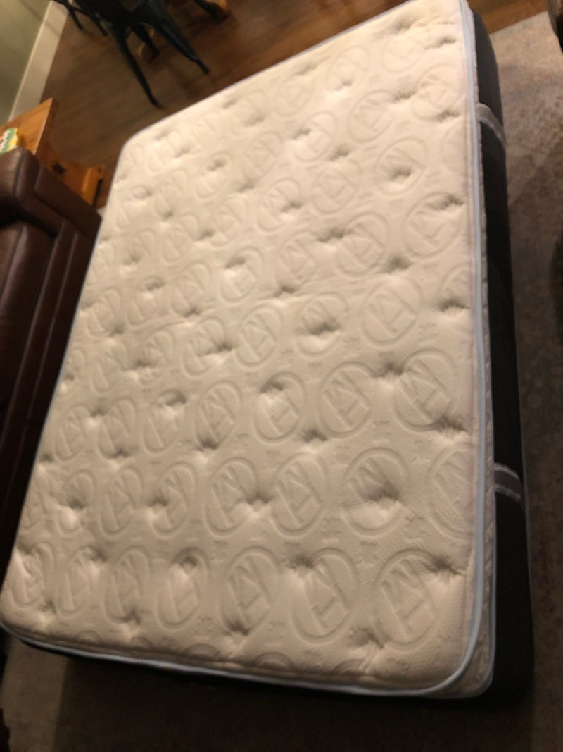 North Bay, ON | Queen | Lux Pillowtop Hybrid (From Haven Sleep Co.)