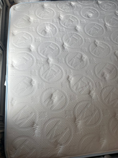 Toronto, ON | Queen | Eurotop Hybrid Mattress (Queen/Ossington/Geary)