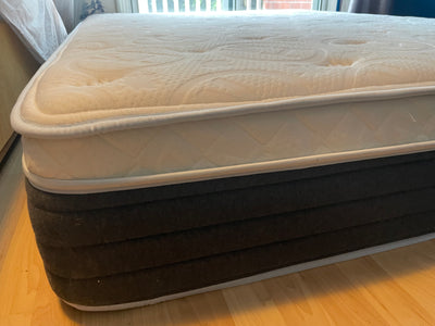 Toronto, ON | Queen | Eurotop Hybrid Mattress (Queen/Ossington/Geary)