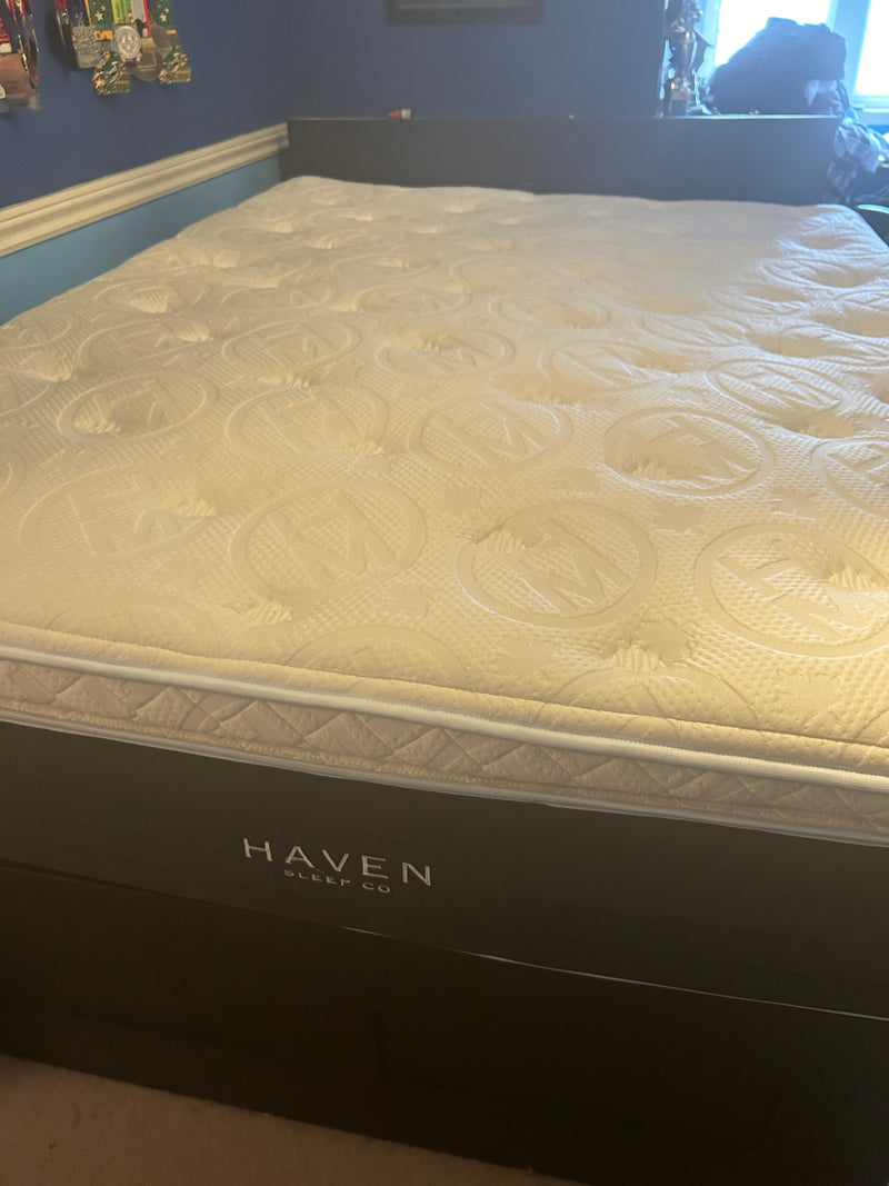 Burlington, ON | Queen  | LUX Pillowtop Hybrid (From Haven Sleep Co.)