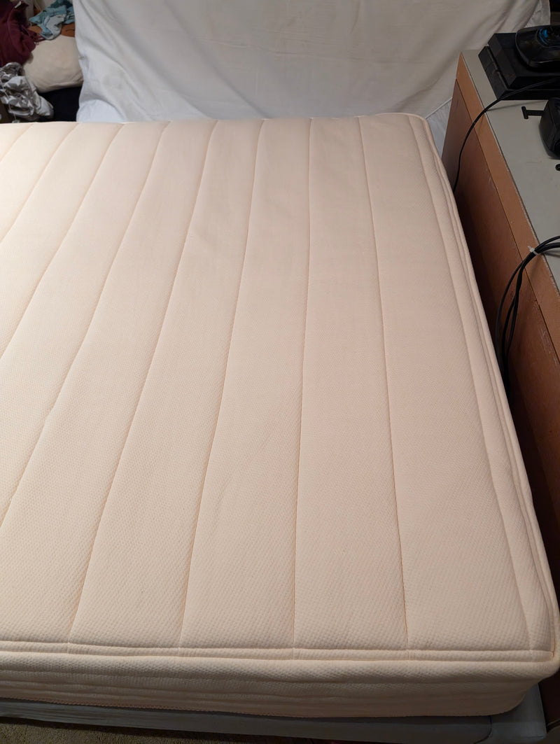 Toronto, ON | Queen | Hamuq Organic Hybrid Mattress