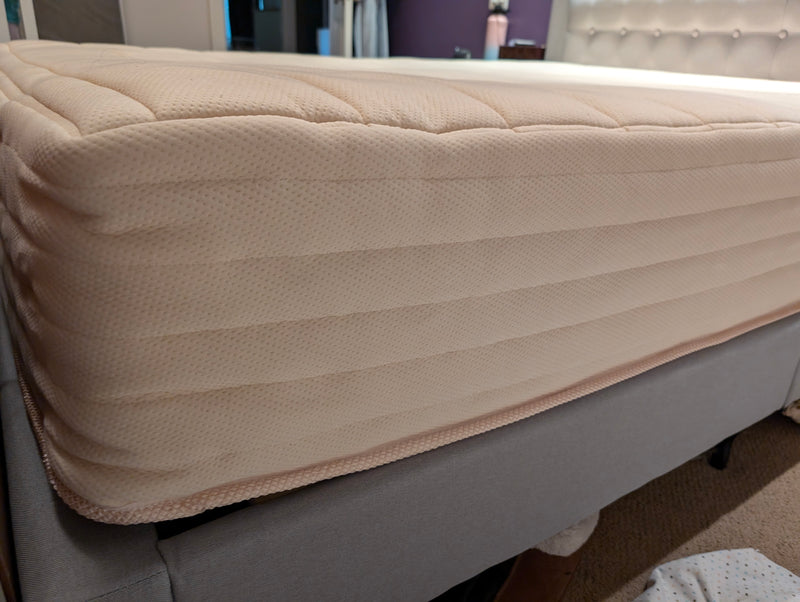 Toronto, ON | Queen | Hamuq Organic Hybrid Mattress