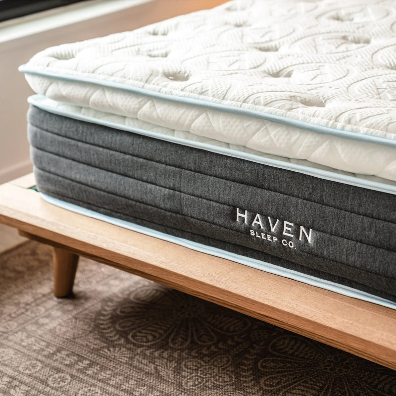 Mississauga (Springwall Factory Pick Up) | King  | 14" Lux Hybrid Pillowtop Mattress from Haven